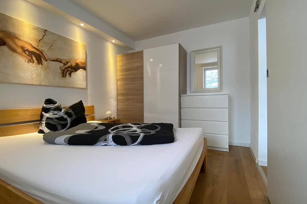 Ganze Wohnung, Gehobene Wohnung (40qm) am Stadtrand in Veitshöchheim, Fränkisches Weinland