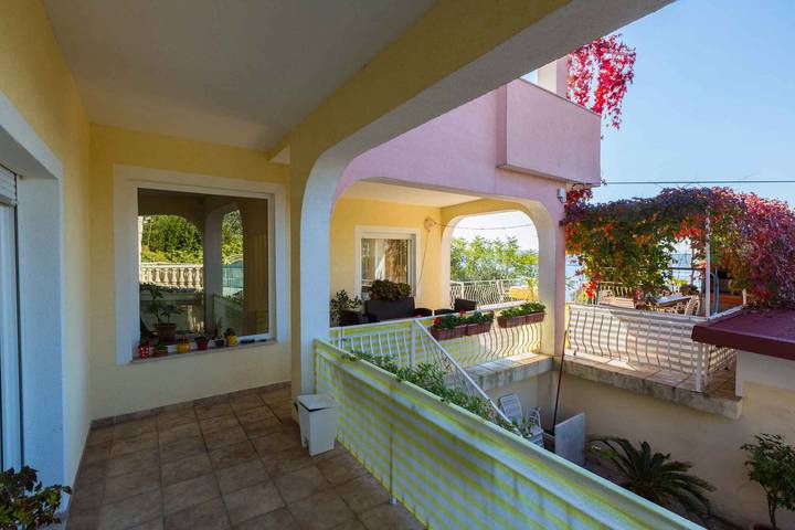 Ferienwohnung für 4 Personen, mit Balkon und Garten, mit Haustier in Dramalj - 4