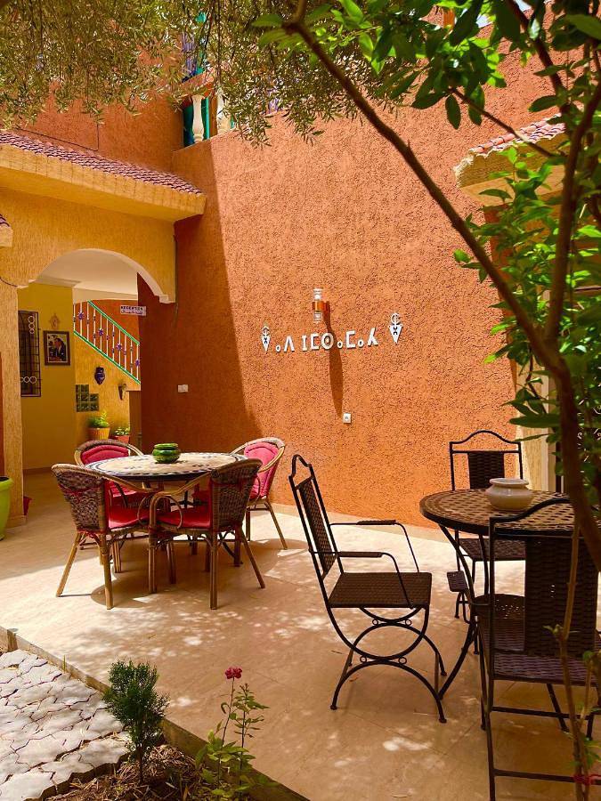 Gîte pour 2 personnes, avec vue ainsi que terrasse et jardin à Ouarzazate - 4