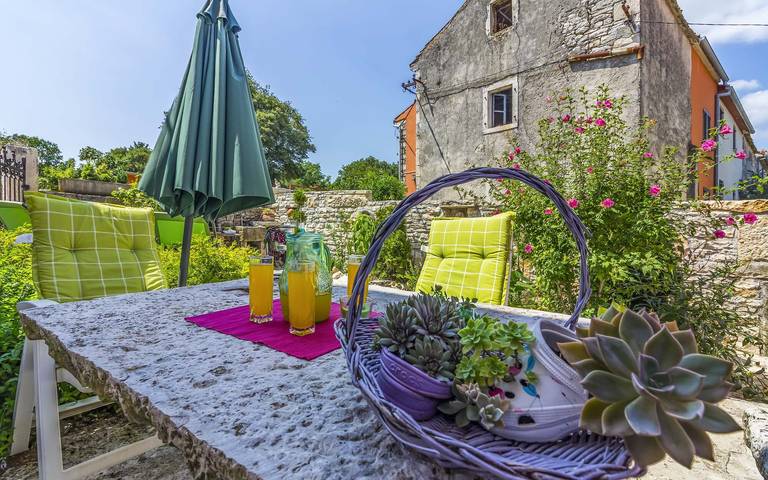 Ferienhaus für 5 Personen mit Terrasse in Marčana, Südküste Istrien