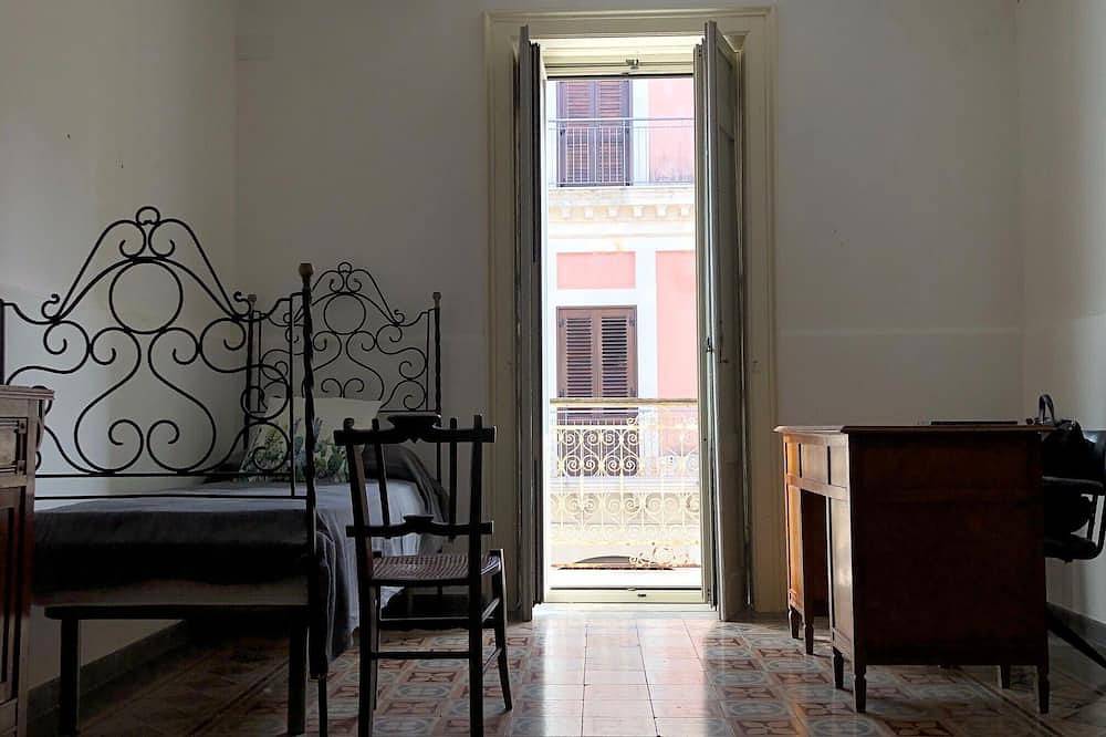 Casa Negli Iblei -  Service Apartment with Terrace/Roof Top in Canicattini Bagni, Siracusa e dintorni