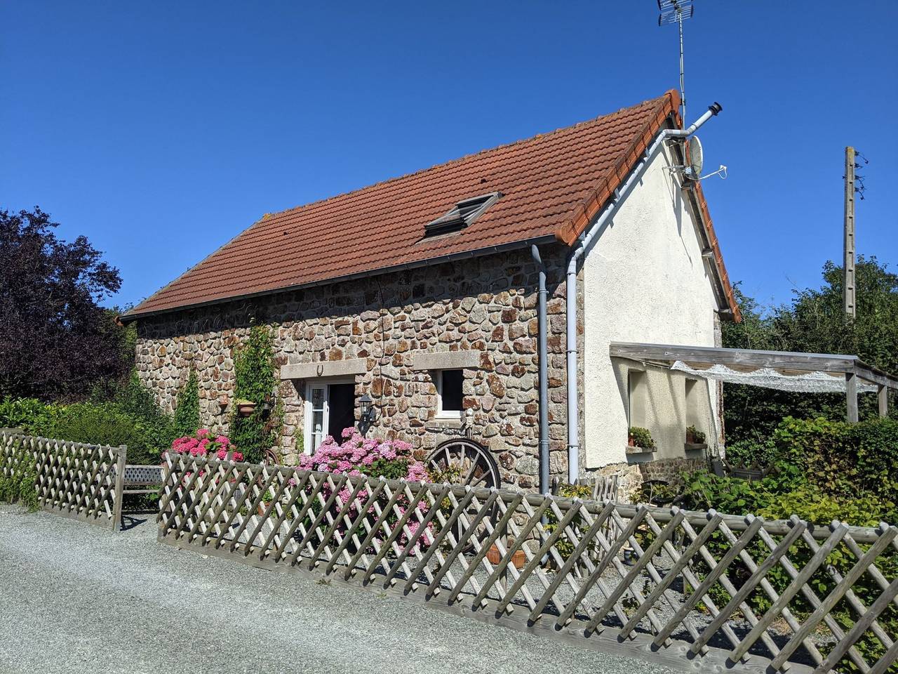 Estate "Le Pressoir" (Die Kelterei) in Vesly, Région de Coutances
