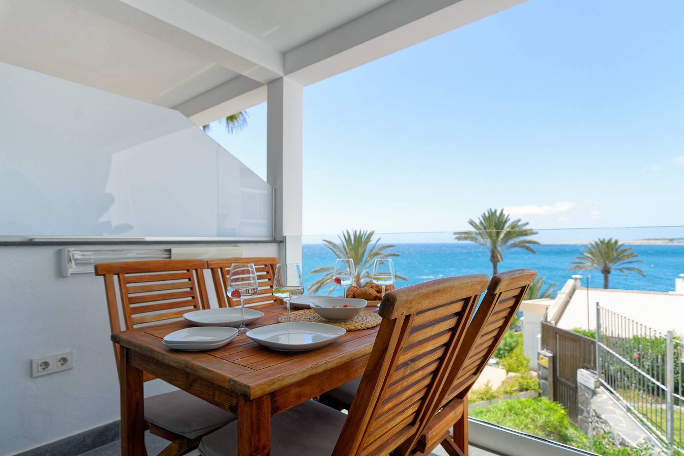 Geheel appartement, 3.2 Deva Beach - Oceanview luxury 2 bedroom Apartm in San Agustin, San Bartolomé de Tirajana