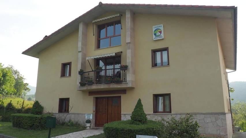 Maison de campagne pour 3 personnes, avec Terrasse ainsi que Jardin et Vue à Aizarnazabal