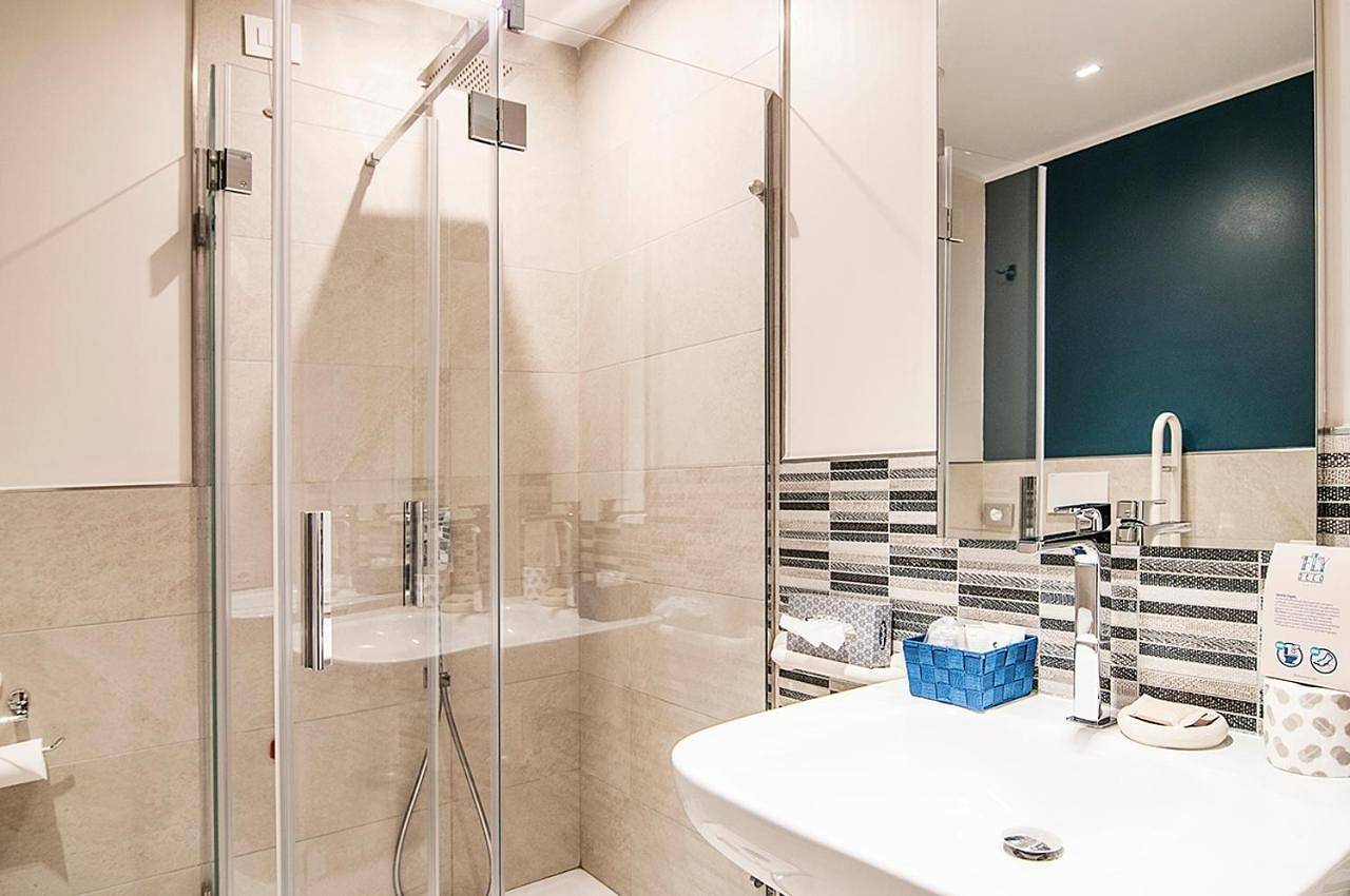 Fly Decó Hotel in Ostia, Roma