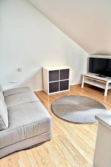 Gîte pour 3 personnes, avec terrasse dans Jumet