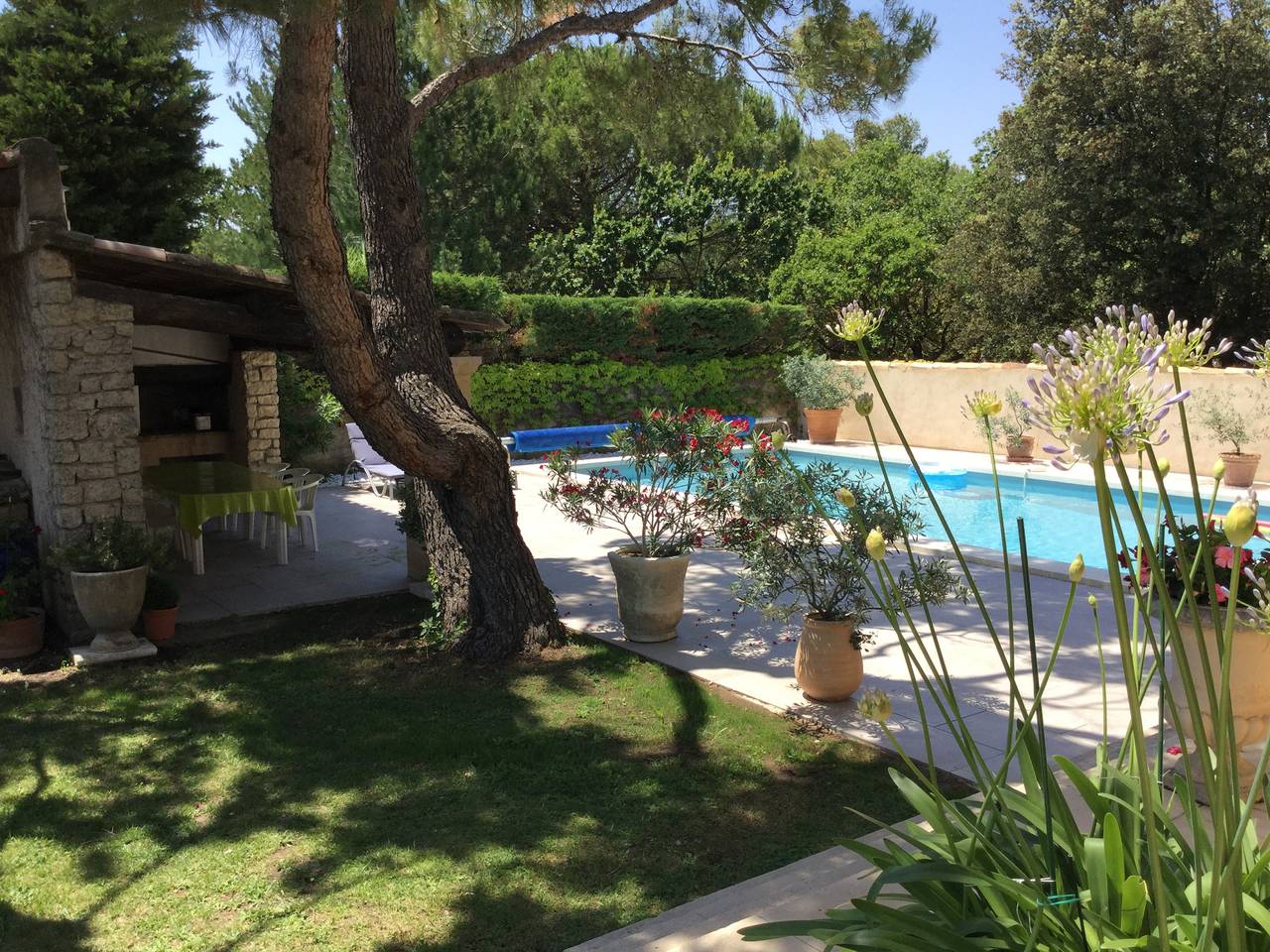 Location vacances maison piscine Taillades Ls2-281. in Taillades, Parc naturel régional du Luberon
