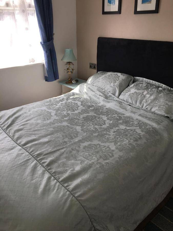 One-Bedroom Chalet in Dartmouth, Devon