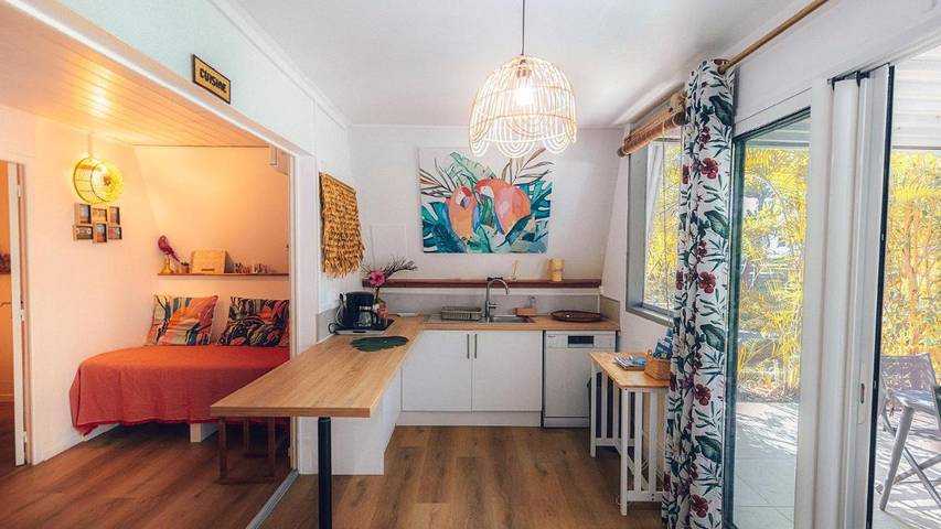 Location de vacances pour 6 personnes, avec terrasse et jardin dans Plage de l'Hermitage - 2