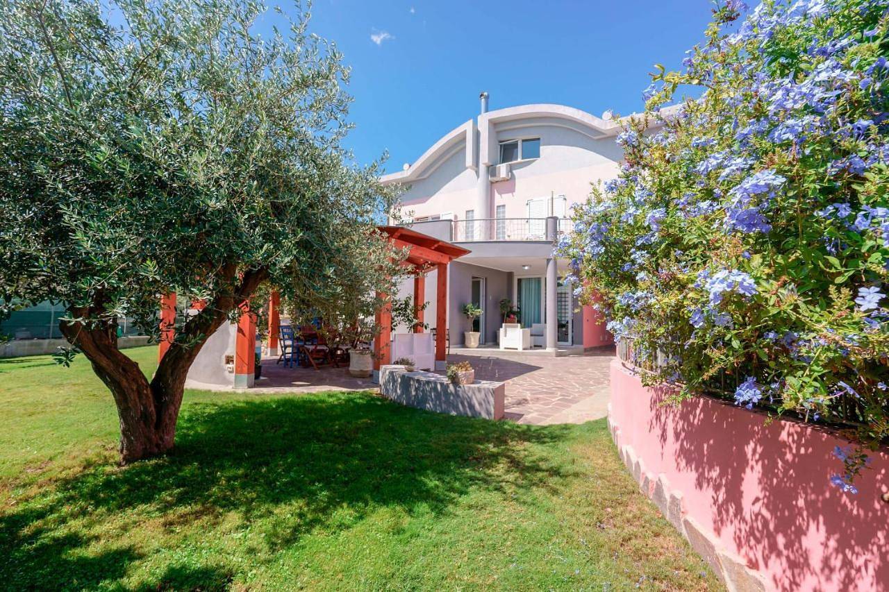 Villa Rosanna in Torre Degli Ulivi, Capoterra