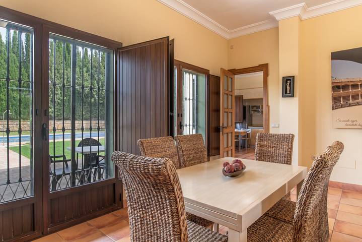 Villa 'Las Viñas Ronda' con vistas a la montaña, Wi-Fi y aire acondicionado in Ronda, Provincia de Málaga