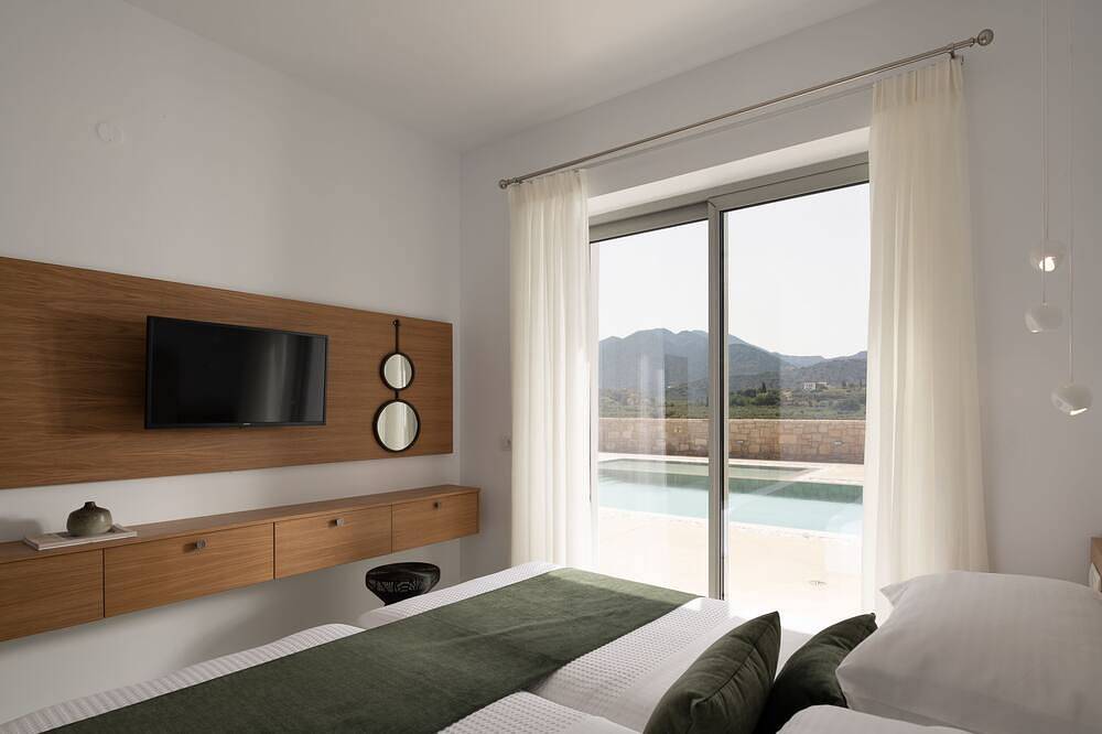 Ayali Villa I, a divine luxury homestay! Private Pool & Outdoor Whirlpool in Rethymno und Umgebung