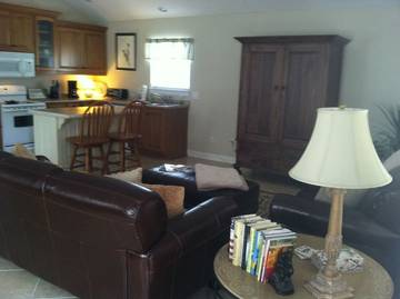 Lake House for 4 Guests in Bay St. Louis, Mississippi Gulf Coast, Picture 1