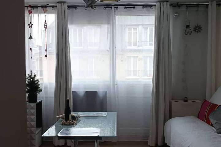 Ganze Wohnung, Studio 2p Métro Crimée in Paris, Ile de France