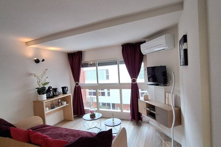 Holiday apartment for 6 people, with pool, with pets - 1