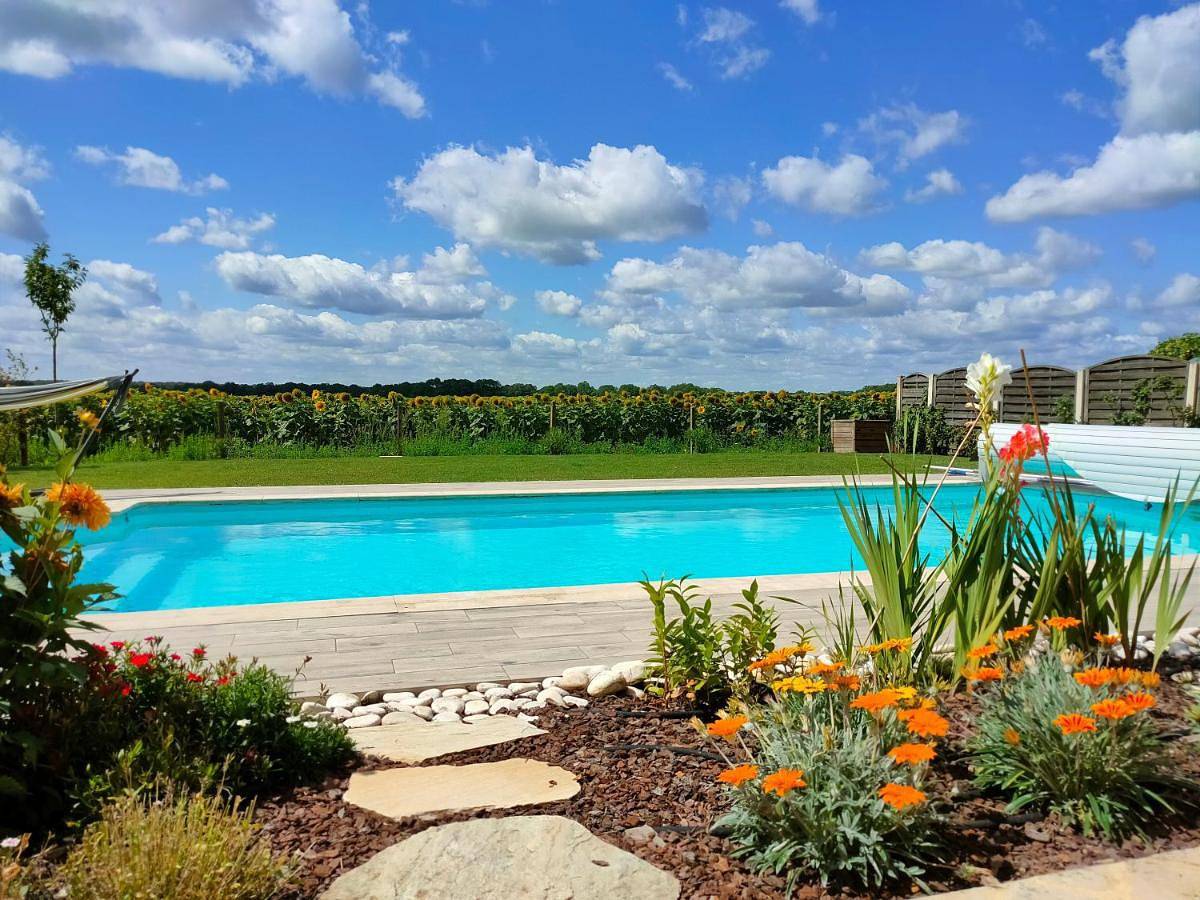 Appartement de vacances entier, Double Room with Shared Bathroom in Magny-les-Hameaux, Parc naturel régional de la Haute Vallée de Chevreuse