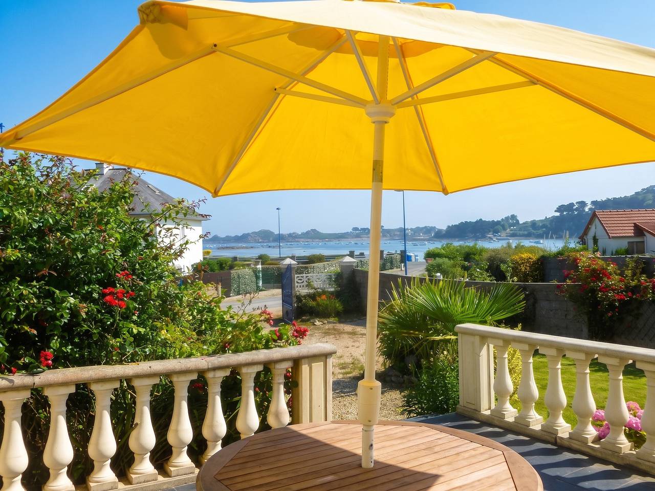 Maison charmante à Plougasnou + Vue mer in Le Diben, Plougasnou
