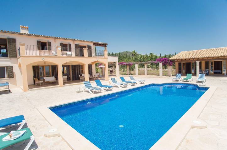 Villa pour 12 personnes, avec terrasse et jardin à Cala d'Or