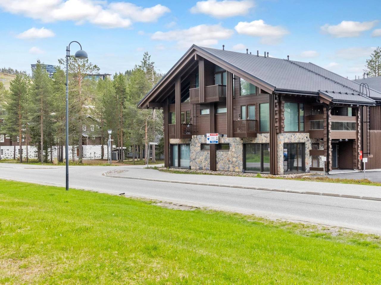 Levi platinum 2 b 6 in Sirkka, Levi