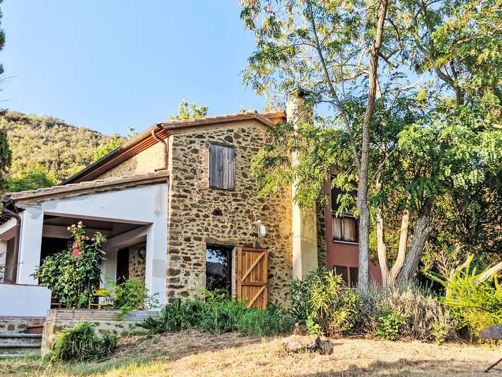 Ferienhaus für 6 Personen, mit Ausblick und Balkon sowie Garten