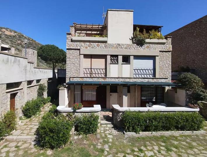 Ferienwohnung für 6 Personen, mit Balkon und Terrasse auf Isola del Giglio