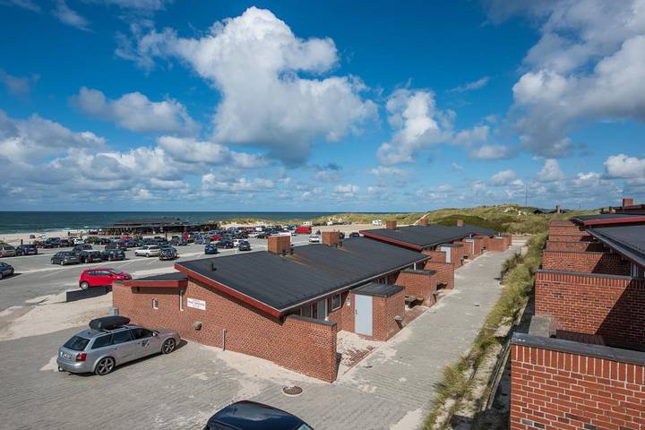Villa for 4 personer, med Balkon/Terrasse og Terrasse såvel som Sauna og Udsigt i Henne