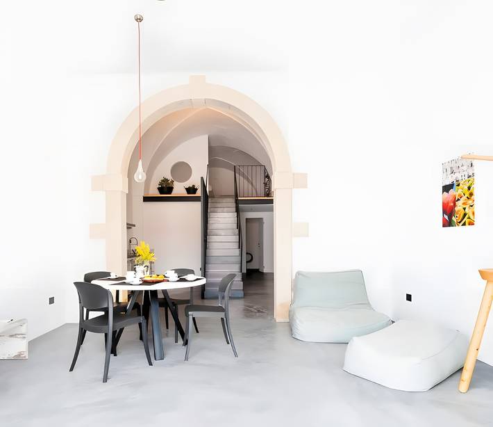 Appartamento intero, Casa vacanze 'Due' con terrazza condivisa, Wi-Fi e aria condizionata in Melendugno, Provincia di Lecce