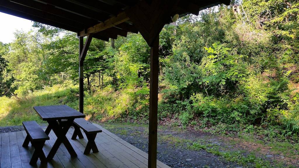 Erschwingliche Kabine in der Nähe von Raystown See, nur wenige Minuten von Seven Points & Allegrippas Tr in Raystown Lake