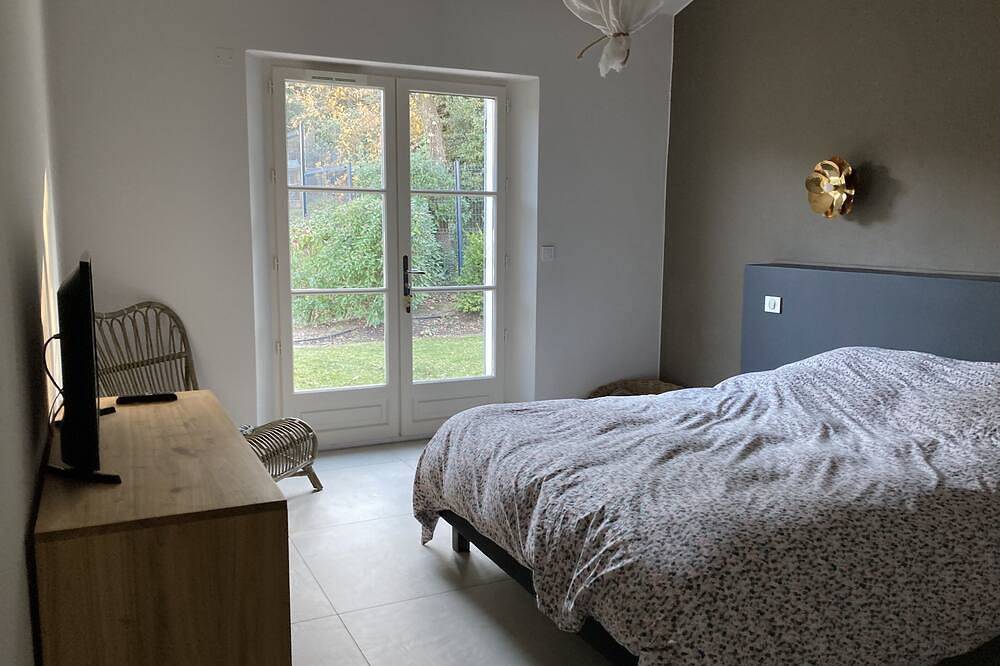 Bastide provençale 12 pers with swimming pool, 2 steps from Saint-Rémy-de-Pce in Eyragues, Arles region