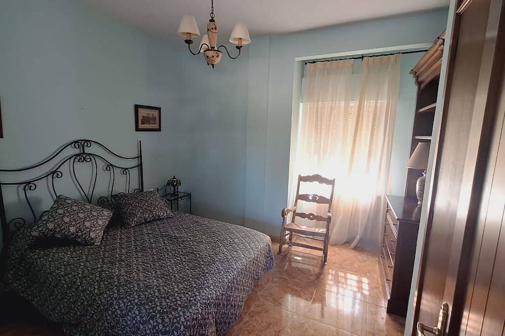 Chalet en La Yedra.*Ideal para grupos y familias, niños menores de 3años Gratis* in Baeza, Provincia de Jaén
