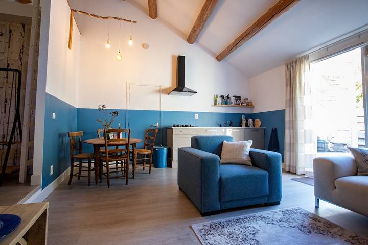 Holiday Home 'Maison Bobonne' with Private Terrace, Private Garden and Wi-Fi