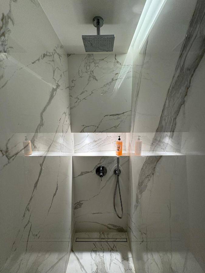 Gîte pour 4 personnes, avec balcon et vue dans Office De Tourisme Cavalaire - 2