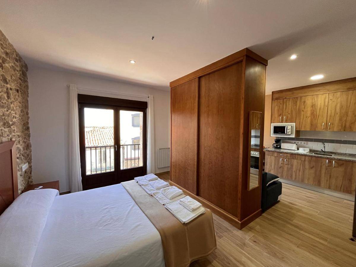 Apartamento entero, One-Bedroom Apartment in Piornal, Valle del Jerte