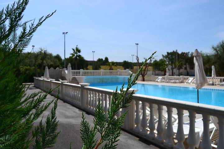 Villaggio vacanza per 6 persone, con giardino e piscina per bambini nonché piscina e panorama - 1