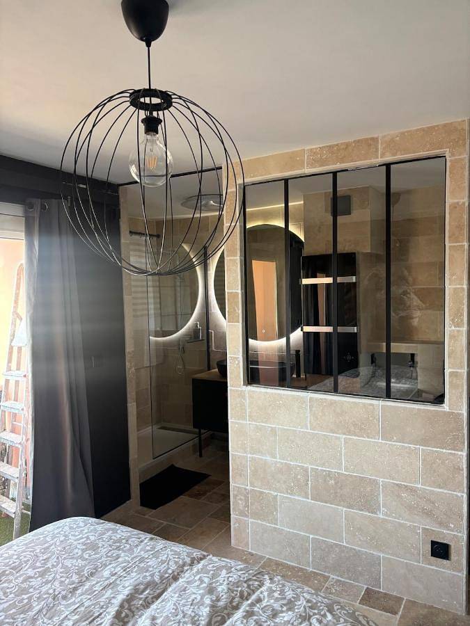 Appartement entier, One-Bedroom Apartment in Joué-lès-Tours, Région de Tours