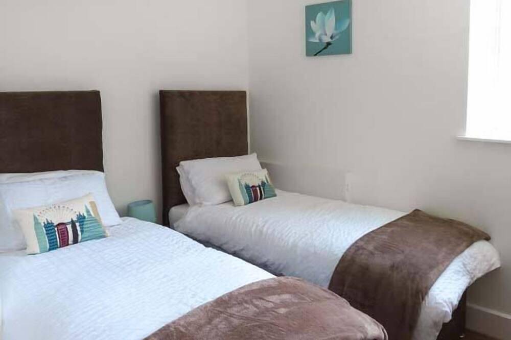 No. 5 The Stables, character holiday cottage in Pateley Bridge in Pateley Bridge, Nidderdale AONB
