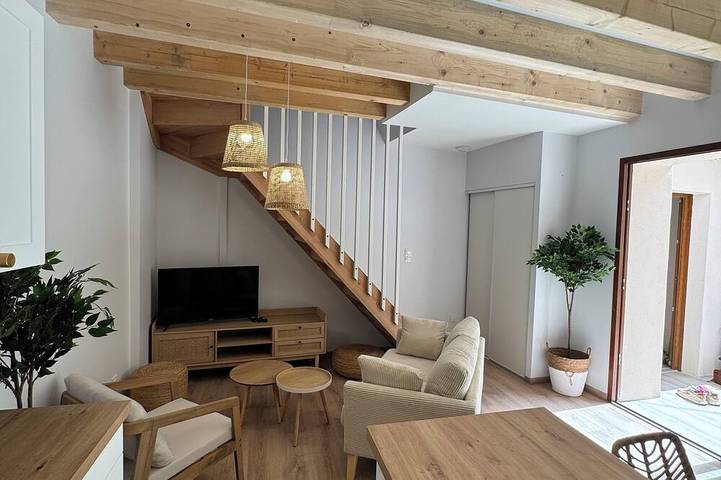 Location de vacances pour 5 personnes, avec terrasse et jacuzzi, animaux acceptés à Caux