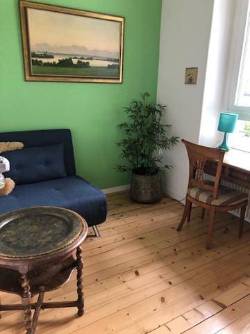 Location de vacances pour 2 personnes, avec vue sur le lac ainsi que vue et jardin à Blonay - 3