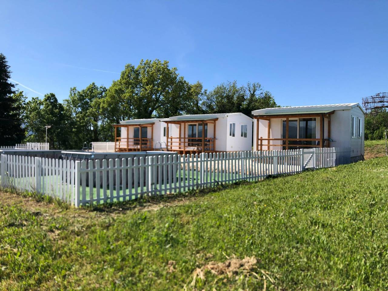 Functional Mini Luxury Lodges Near Camerino in Camerino, Monti Sibillini National Park