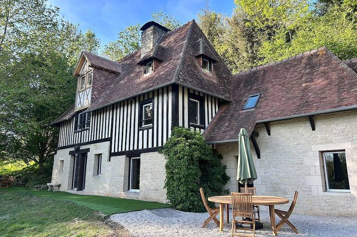 Location de vacances pour 12 personnes à Barneville-la-Bertran