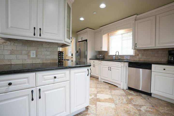 Location de vacances pour 13 personnes, avec piscine et jardin à Anaheim - 2