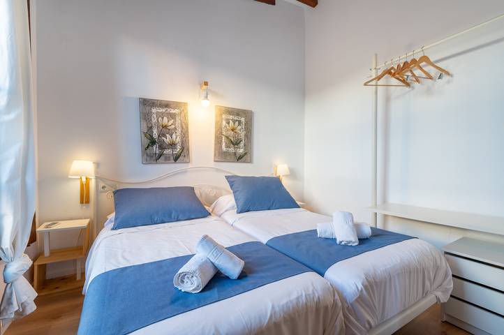Ganze Wohnung, Holiday Palma Apartment 3 by PriorityVillas in Palma Altstadt, Palma