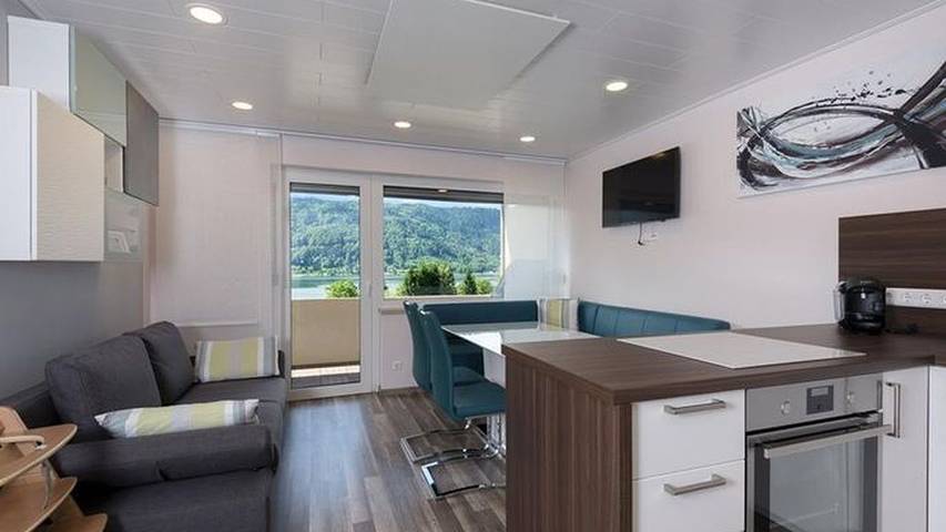 Ferienwohnung für 6 Personen, mit Balkon in Treffen am Ossiacher See - 2