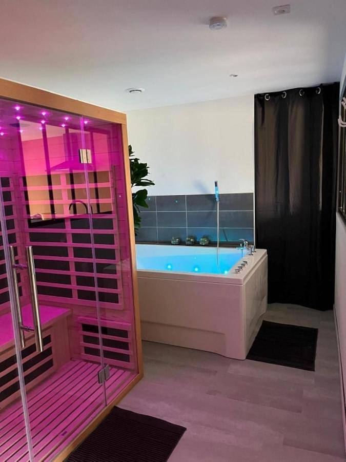 Appartement de vacances pour 2 personnes, avec jacuzzi ainsi que sauna et jardin - 1