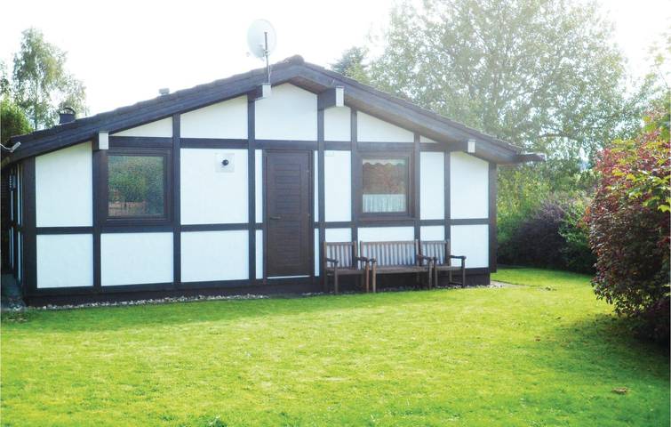 Ferienhaus für 5 Personen, mit Terrasse und Garten sowie Seeblick in Meschede - 2
