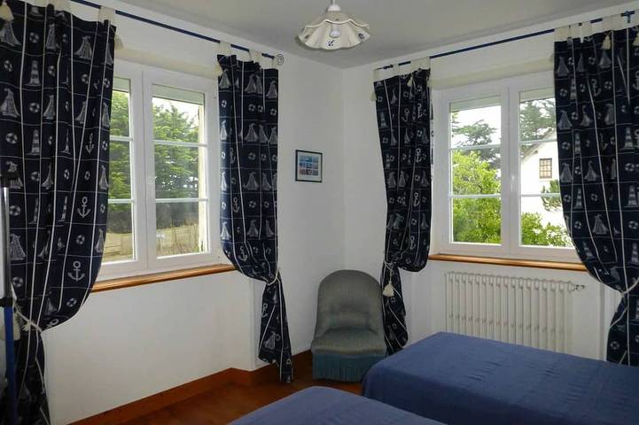 Location de vacances pour 10 personnes, avec jardin et terrasse à Quinéville - 3