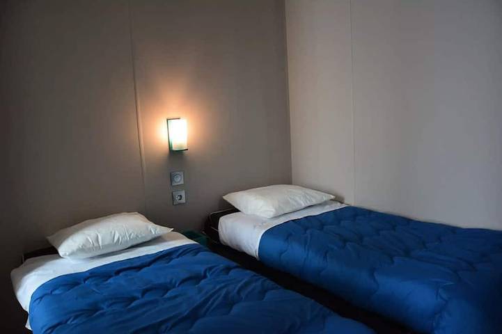 Mobil home pour 2 personnes à Sadirac - 2