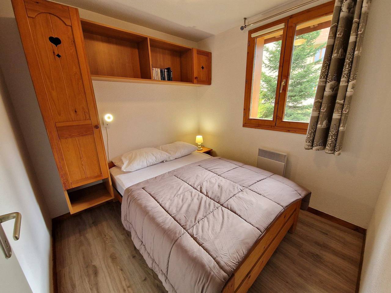 Ganze Wohnung, Gemütliche 3 Zimmer für 6 Pers, Südwest-Balkon, 50m von den Pisten in Valfréjus, Modane