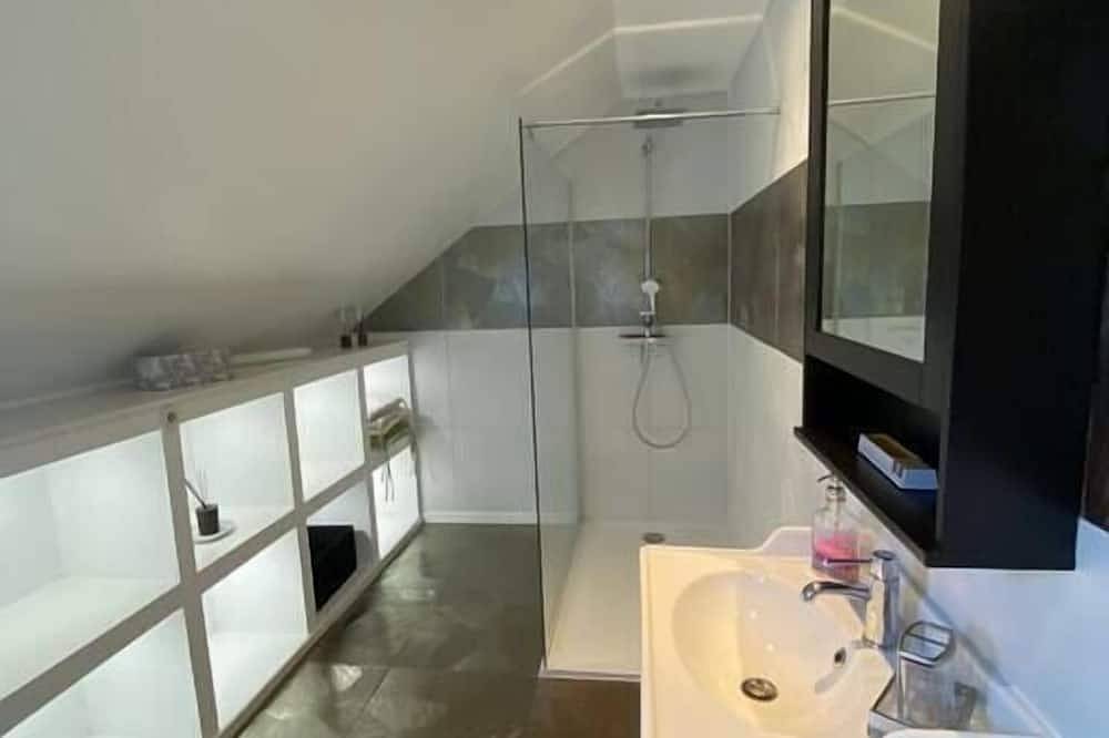 Appartement entier, Cozy  lodge  aux portes de Bâle in Blotzheim, Région de Mulhouse