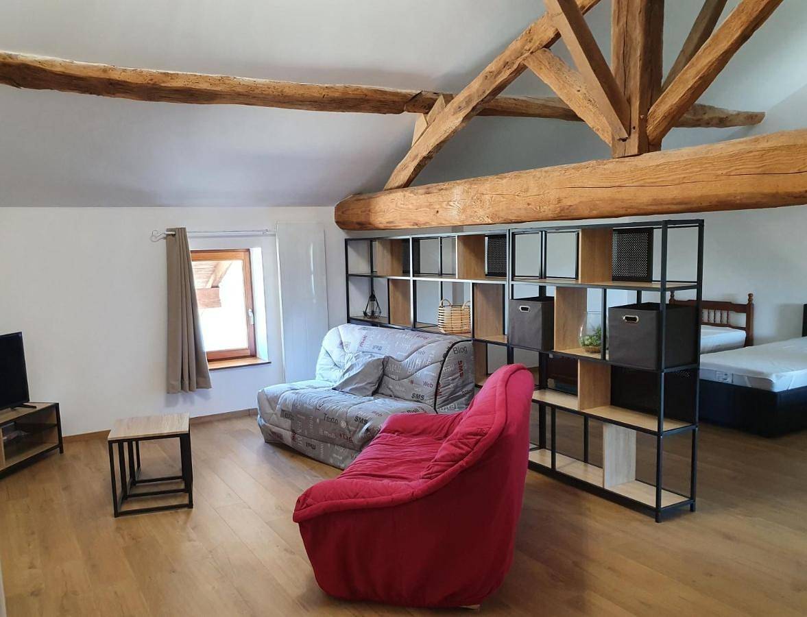 Gîte Le Bonnet in Marlieux, Région de Bourg-en-Bresse